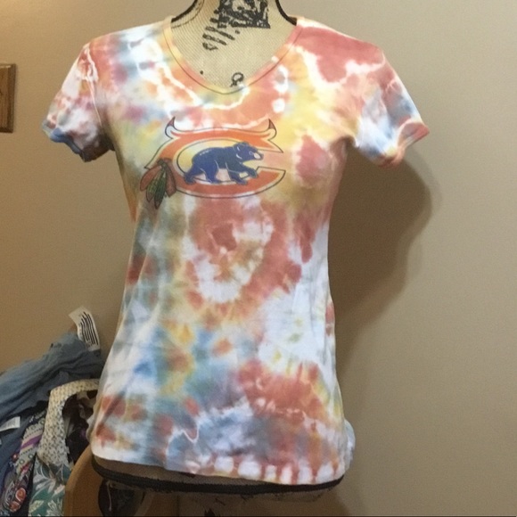Tie dye tee for Chicago sport teams - Picture 1 of 3